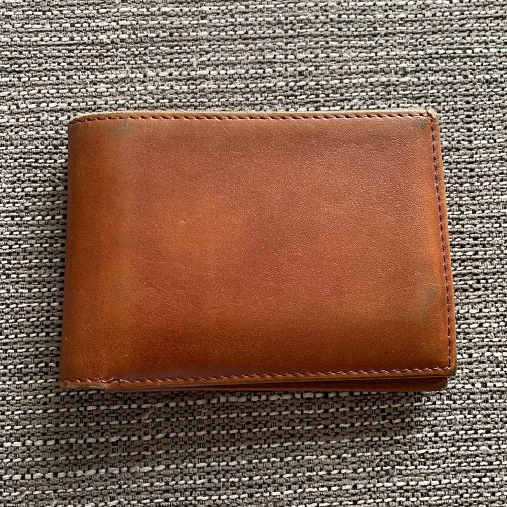 Nordstrom Men’s brown leather bifold wallet